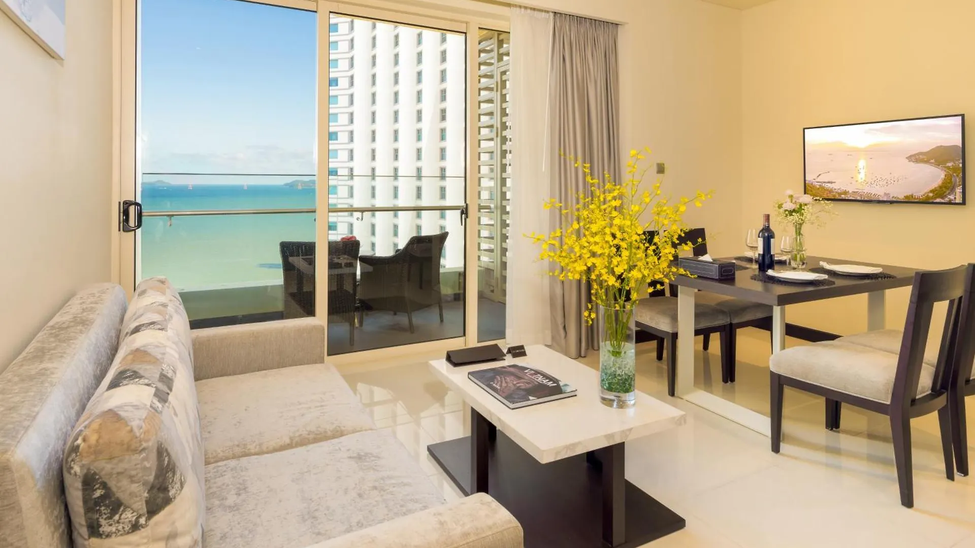 Aparthotel The Costa Nha Trang Hotel