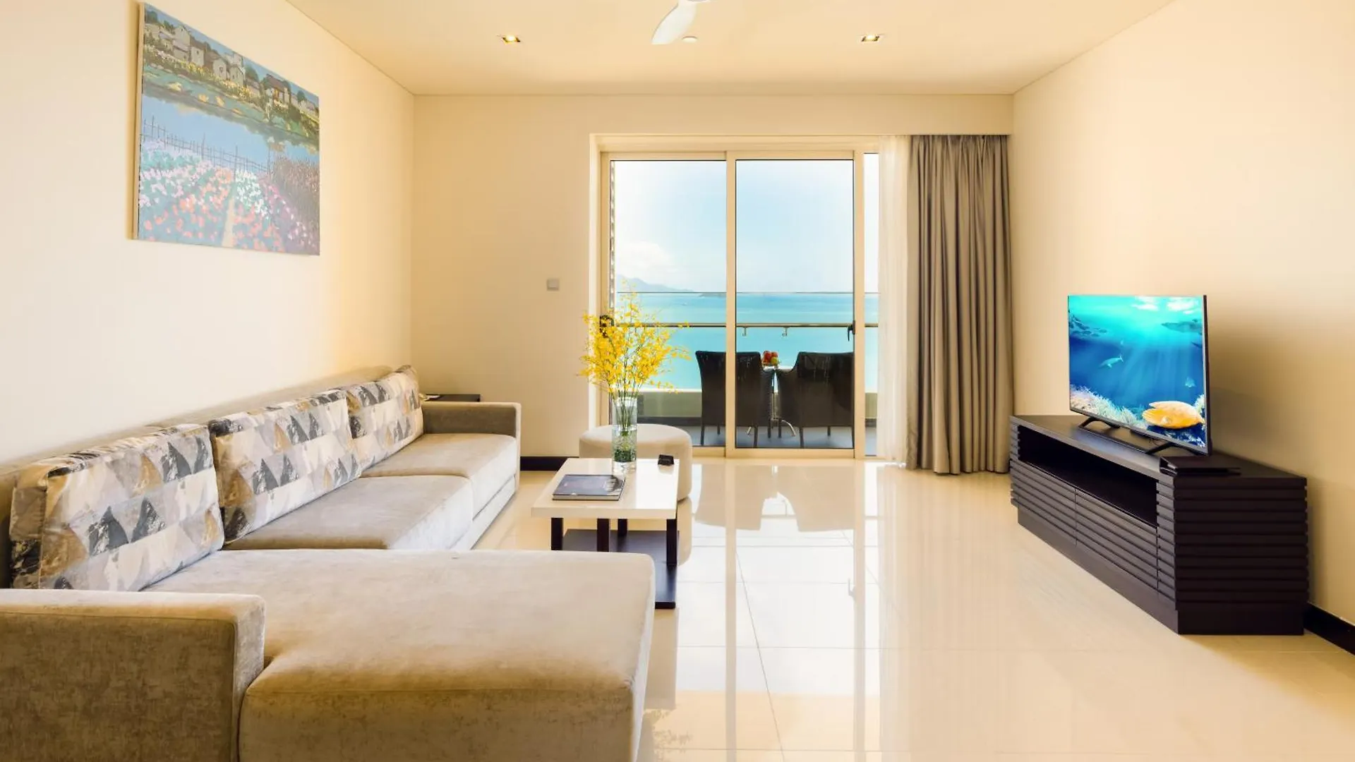 Aparthotel The Costa Nha Trang Hotel