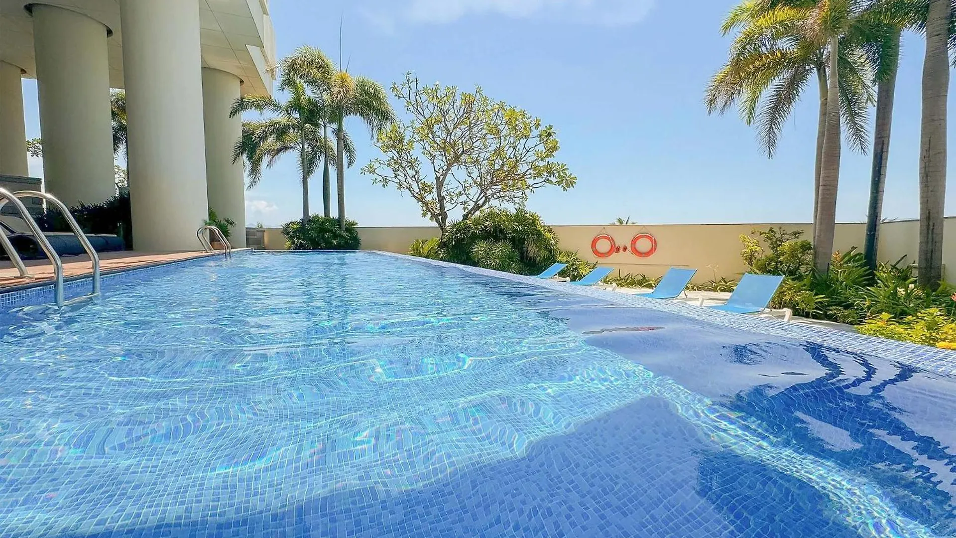 The Costa Nha Trang Hotel